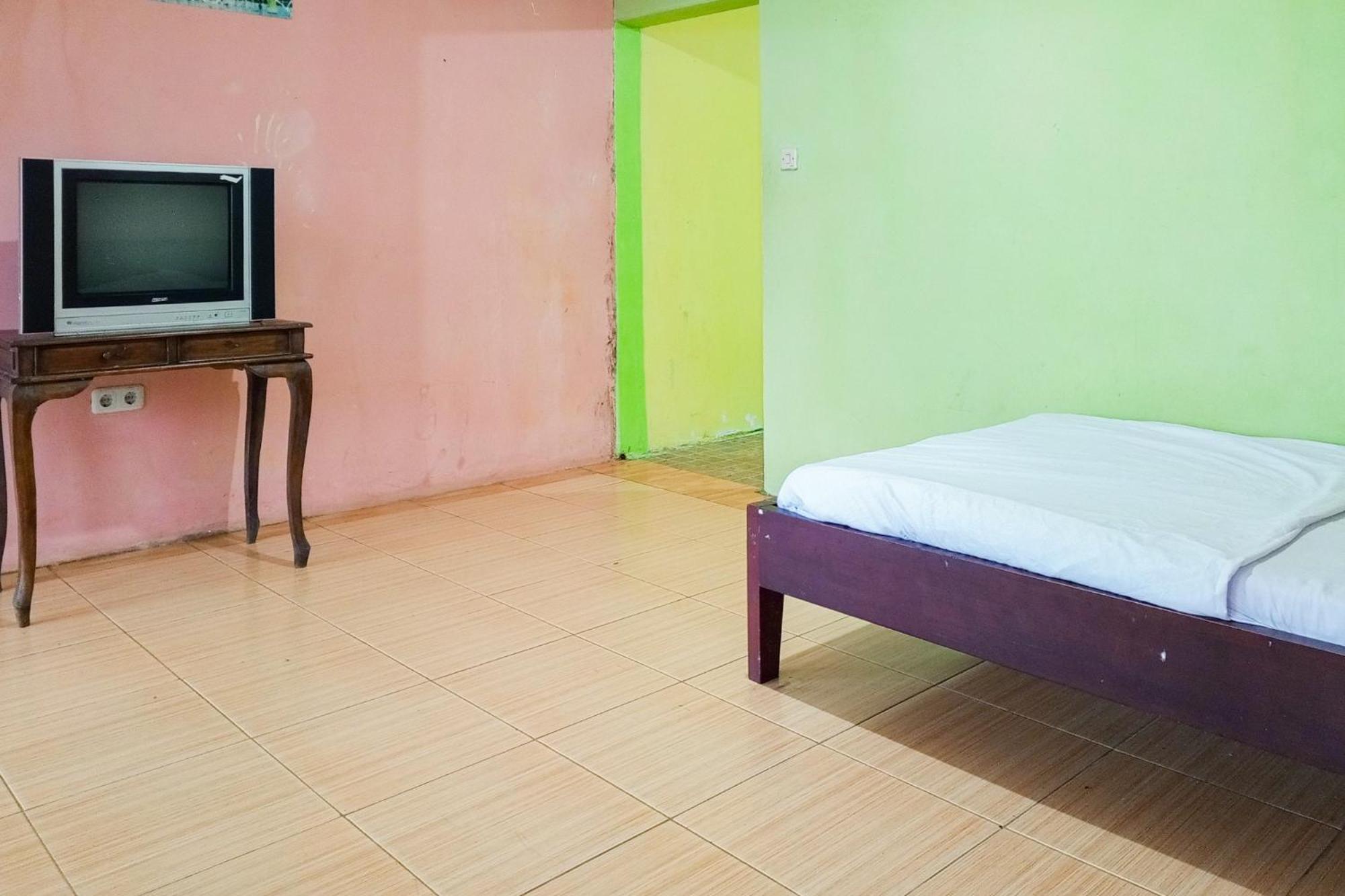 Villa Kampus Near Taman Safari Cisarua Puncak Redpartner Bogor Extérieur photo