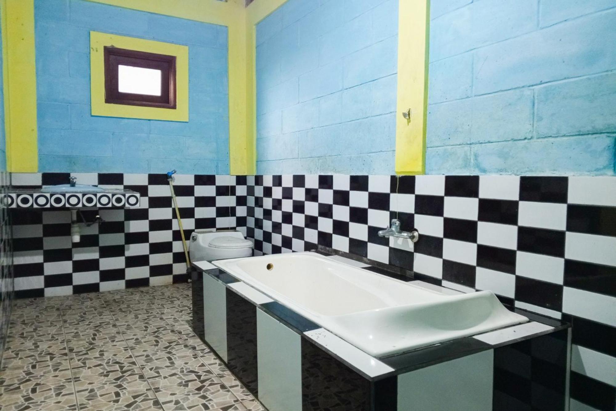 Villa Kampus Near Taman Safari Cisarua Puncak Redpartner Bogor Extérieur photo