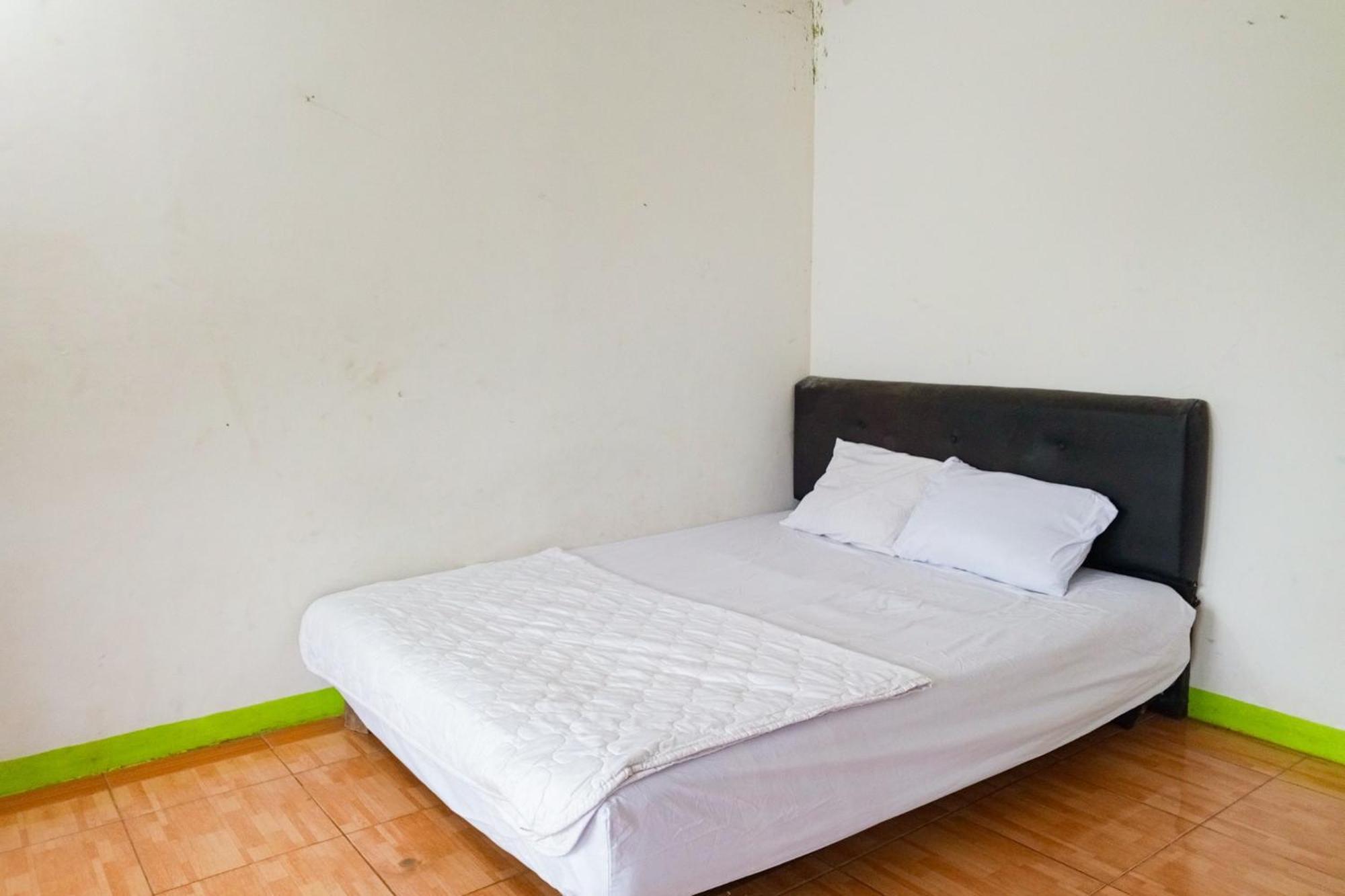 Villa Kampus Near Taman Safari Cisarua Puncak Redpartner Bogor Extérieur photo